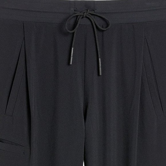 Athleta Venture Go Far Travel Pants size 0 Black - Picture 3 of 4